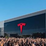 Tesla ने AI इस्तेमाल पर लगाया खर्च का ब्रेक, अब कर्मचारियों को हफ्ते में सिर्फ 200 डॉलर की सीमा