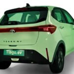 Tata Tiago EV EMI: सिर्फ ₹1.5 लाख डाउन पेमेंट में घर लाएं इलेक्ट्रिक कार, जानें कितनी बनेगी मासिक EMI